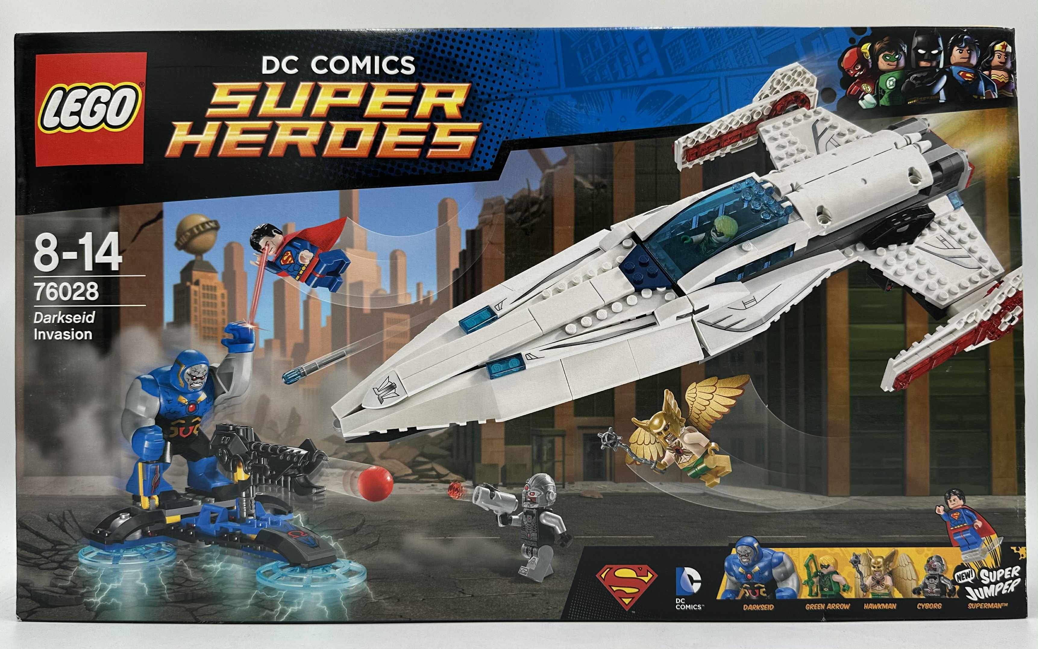 DC Comics Super Heroes - Darkseid invázió