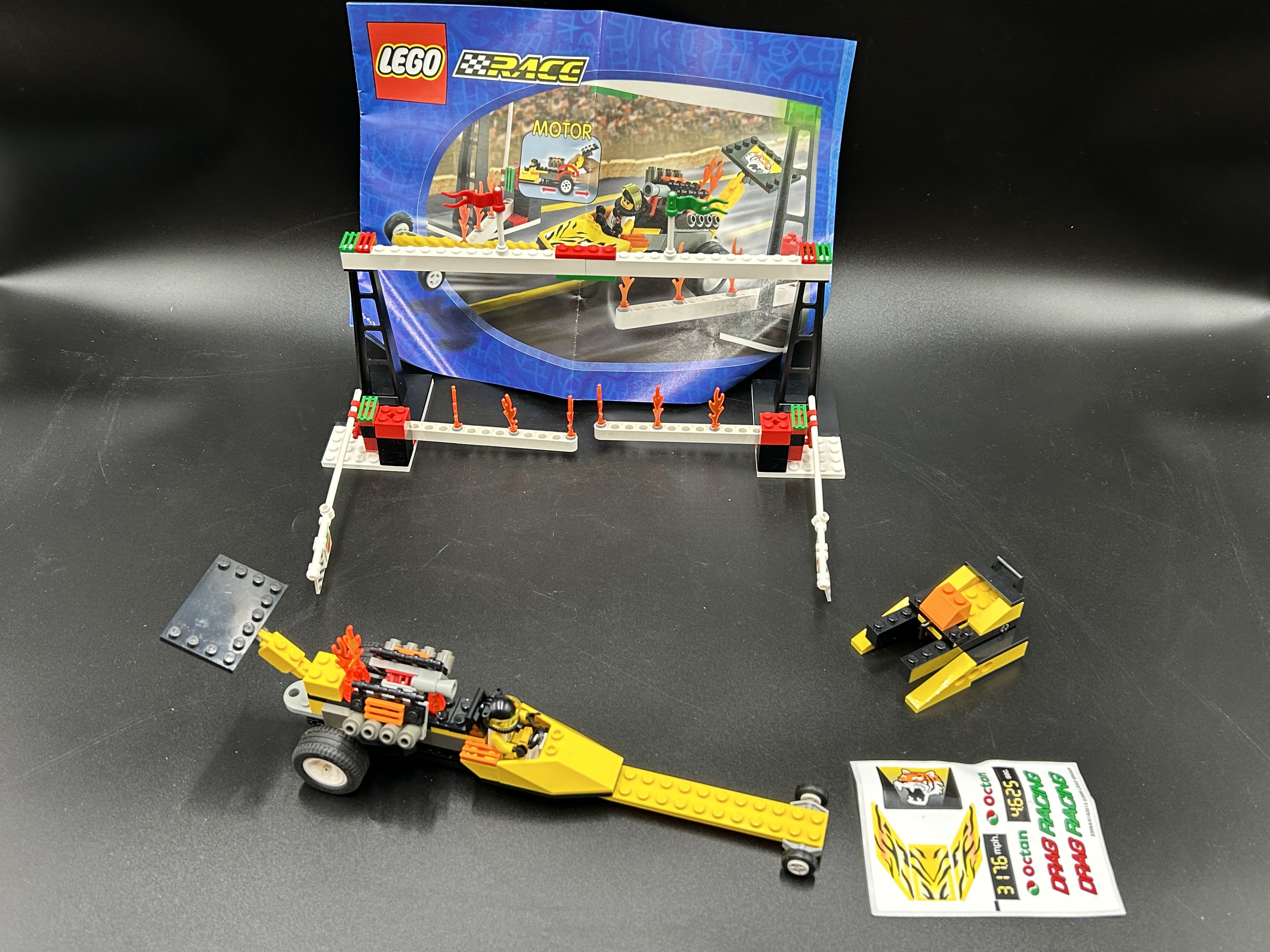 Racers - Rakéta dragster