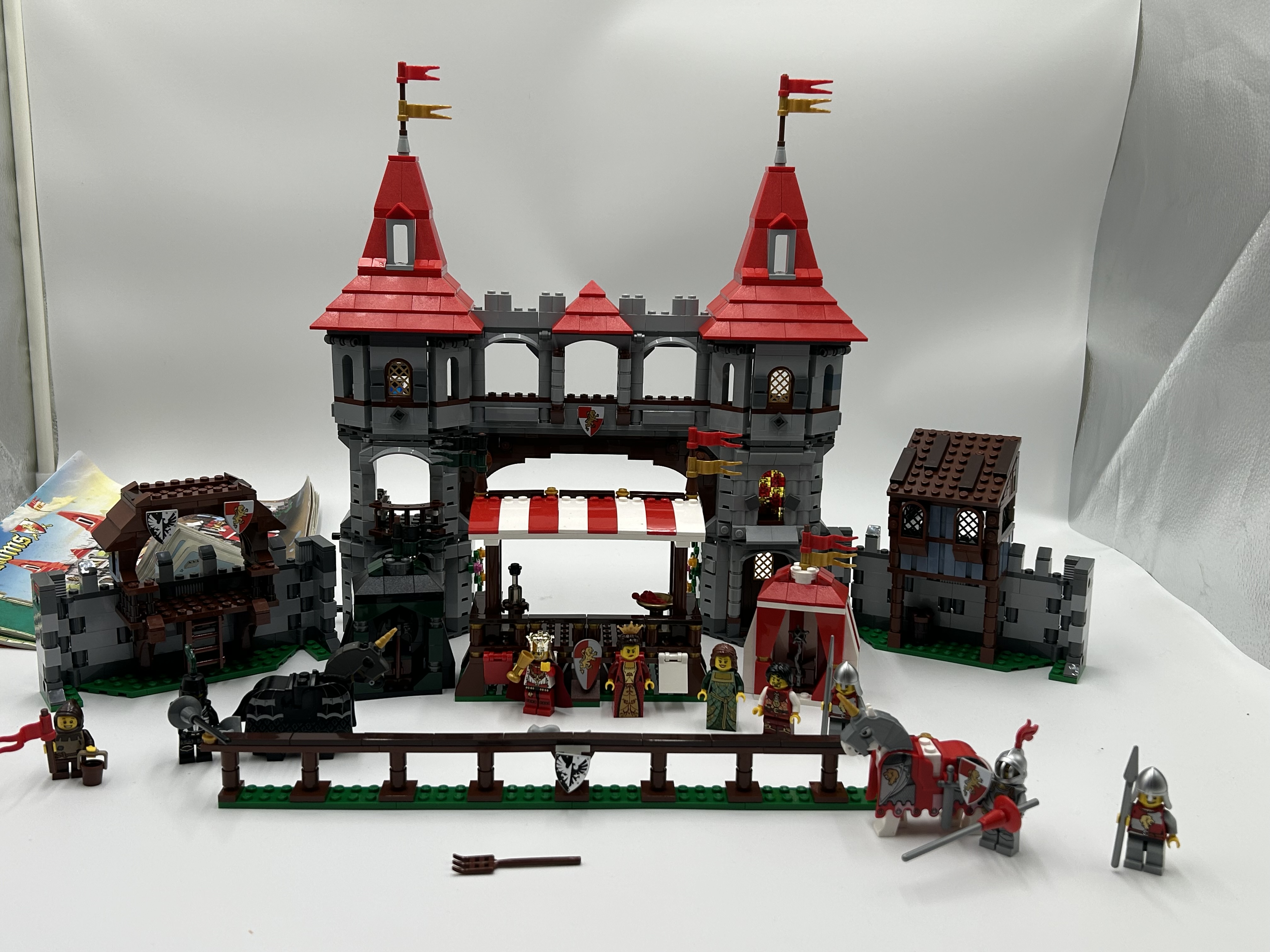 Kingdoms - Royal Lovagi torna